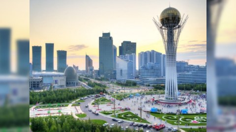 Qazaxıstanın mərkəzi küçələrə Nursultan Nazarbayevin adı verilib