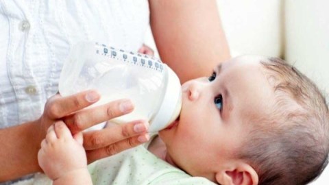 Yeni doğulan uşaqlara g&ouml;rə 200 manat veriləcək