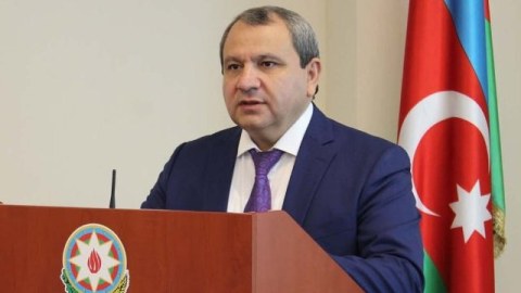 BDU-nun yeni rektoru tələbəyə ŞOK YAŞATDI – VİDEO 