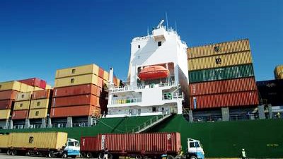 Batumi limanı vasitəsi ilə Azərbaycana 85 738 ton yük daşınıb
