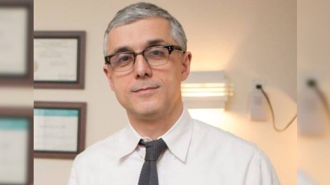 Azərbaycanda doğulan cərrah Nyu Yorka niyə köçdü…
