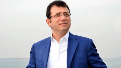 İmamoğlu CHP-dən ayrılacaq? – CHP-li deputatdan açıqlama 