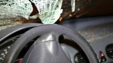 Maşın FHN əməkdaşını vuraraq öldürdü
