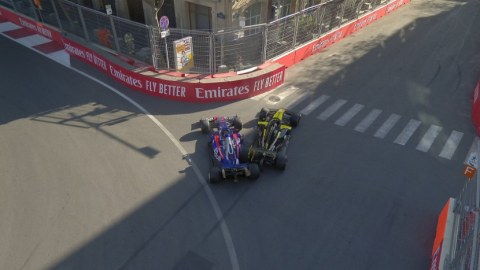 Formula 1-in həlledici mərhələsində QƏZA - İki bolid toqquşdu 