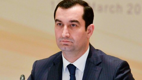Şamaxının icra başçısı: “Zəlzələdə zərərçəkmiş evlər köhnədirlər”
