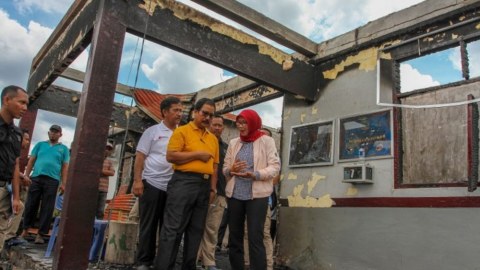 34 məhbus həbsxananı yandırıb qaçdı