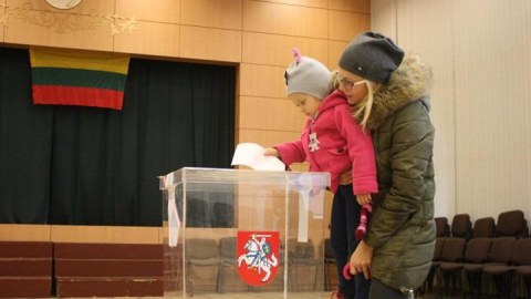  Litvada prezident seçkiləri keçirilir  