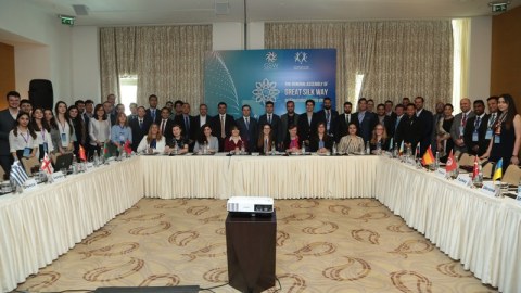  “Böyük İpək Yolu” 30 ölkənin nümayəndəsini Bakıya topladı - FOTOLAR  