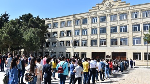 Sumqayıt Dövlət Universitetində oğlanlara “saqqal qadağası” qoyulub