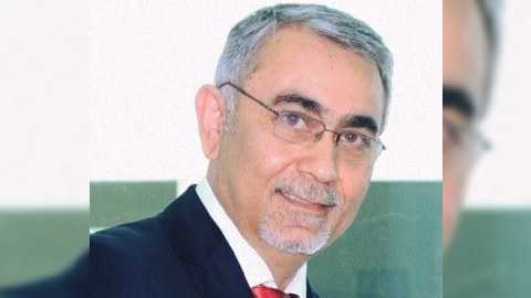 Kanadanın məşhur universitetinin azərbaycanlı professoru