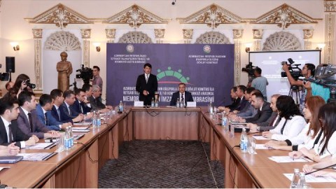 Azərbaycanda ilk dəfə mobil imza vasitəsilə memorandum imzalandı