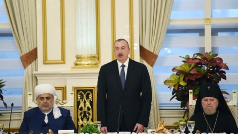 Bakı üçün “təhlükəsizlik peyvəndi” - QMİ-nin Avropadakı konfransları Prezidentin hansı mesajını daşıyır?  