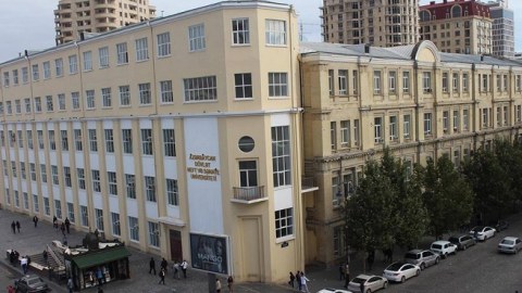 Neft və Sənaye Universitetini bitirən 410 məzun diplom ala bilmədi 