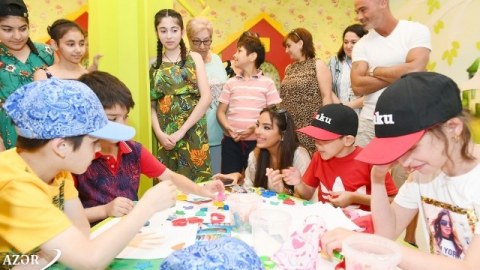 Leyla Əliyeva xüsusi qayğıya ehtiyacı olan uşaqlar üçün şənlik təşkil etdi - FOTOLAR