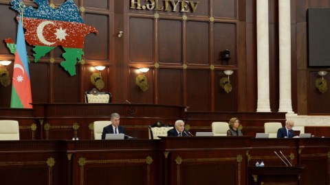 Deputatlar Orduya pul köçürdülər  