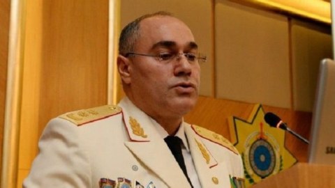Səfər Mehdiyev rüşvət alan polkovniki gömrükdən QOVDU