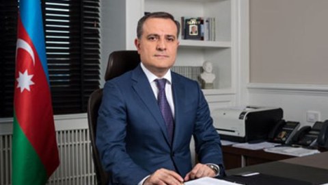 Təhsil nazirindən dərslərin başlama və bitmə vaxtı ilə bağlı açıqlama