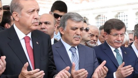 Ərdoğan: “Abdulla Gül və Əhməd Davudoğludan incimişəm”