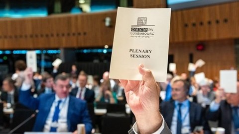 ATƏT PA: İşğal olunmuş ərazilərin sakinlərinin hüquqları bərpa olunmalıdır