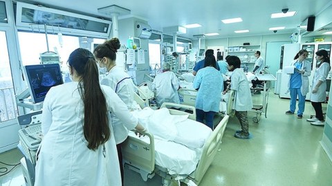 Qəbələdə toyda zəhərlənənlərin sayı 72-yə çatdı - YENİLƏNİB