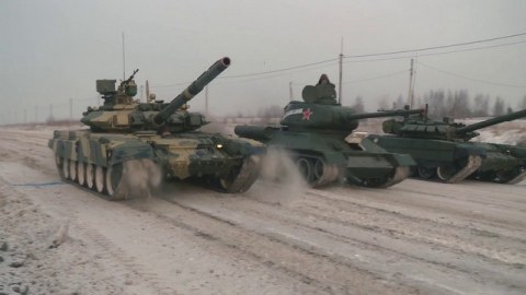 Azərbaycan tankçılarından uğurlu çıxış - erməniləri geridə qoydular