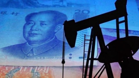 Neft Fondu Çin yuanına görə pul itirir? - AÇIQLAMA