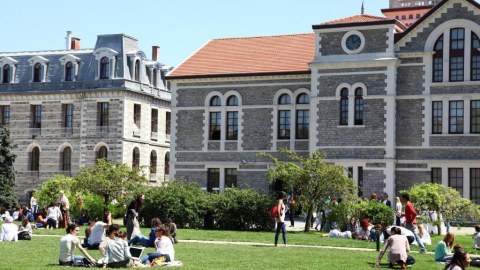 Saxta attestatlı azərbaycanlı gənclər Türkiyə universitetlərini bezdiriblər 