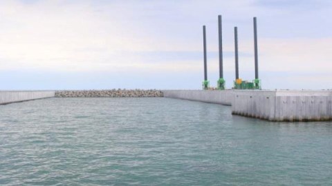 Bakının yarısını elektrik enerjisi ilə təmin edən stansiyaları - FOTOLAR