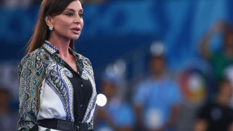 Mehriban Əliyevadan TƏBRİK: “Fədakarlığınıza görə çox sağ olun!”