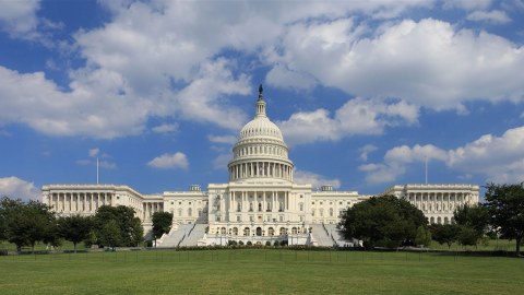 Amerikada qarşılıqlı ittihamlar kimin sonuna çıxacaq? – HARVARD MƏZUNU YAZIR