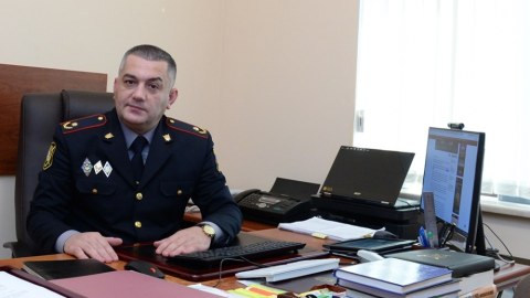 Bakıda mətbuat katibini ölümlə hədələyən şəxsə cinayət işi açıldı