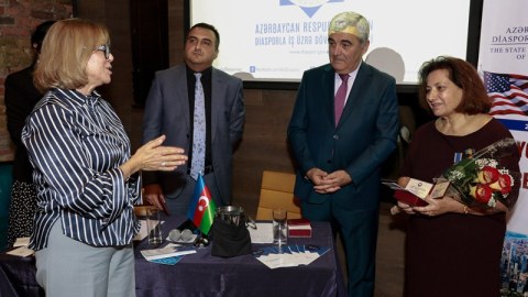 Prezidentin təltif etdiyi Nyu-York azərbaycanlılarına medallar təqdim olundu- FOTOLAR