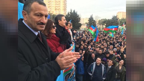 Tofiq Yaqublu Milli Şuranın piketindən danışdı: “Heç bir pozuntuya yol verməyəcəyik”