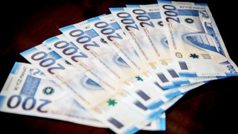 Müflis olan bu banklardakı 17 min manatadək əmanətlər qaytarılır - SİYAHI
