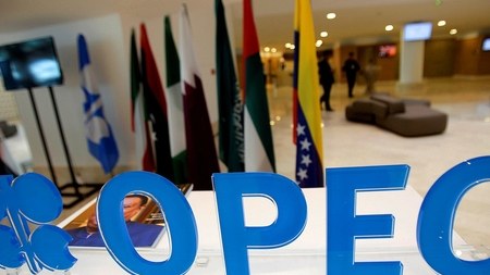 OPEC neft hasilatını azaldıb