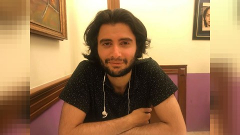 Xalq artistinin sadə həyat tərzi keçirən yeganə övladı: “Qazancım maşın sürməyə imkan vermir” - MÜSAHİBƏ