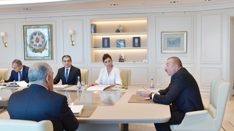 Prezident 2019-cu ilin 9 ayının sosial-iqtisadi yekunları ilə bağlı müşavirə keçirdi