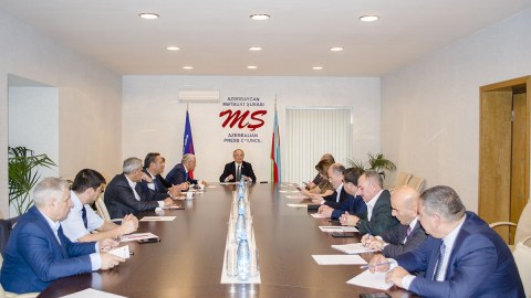 Mətbuat Şurası Prezidentin iradları ilə bağlı iclas çağırdı - FOTOLAR 