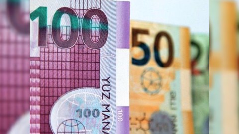Gələn ilin büdcəsində maaşların artımı üçün 4 milyard manat nəzərdə tutulub 
