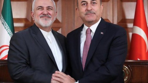 Türkiyə və İran Suriya problemini müzakirə etdi
