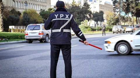 Yol Polisindən MÜRACİƏT - Bu yollarda hərəkət məhdudlaşdırılacaq - SİYAHI