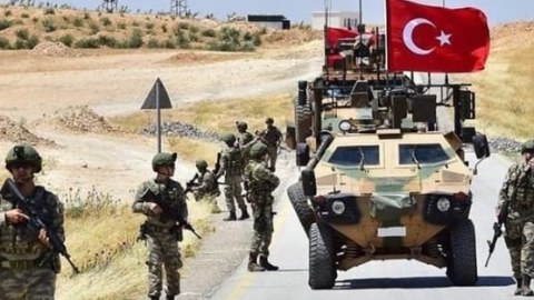 Türkiyə “Barış Pınarı” əməliyyatını DAYANDIRDI
