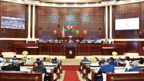 Deputatlar təklif verdilər, nazirlər cavablandırdılar - Komitələrin büdcə müzakirəsi yekunlaşdı