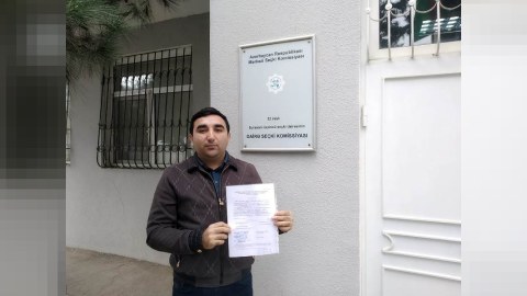 Daha bir jurnalist bələdiyyə seçkilərinə QATILDI 