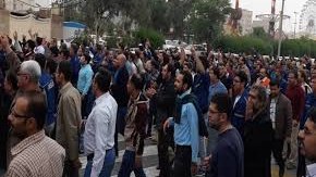 İranda 100 mindən artıq insan etirazlara qoşuldu