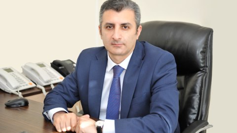 Bayram Hüseynzadə Əli İnsanova açıq məktub YAZDI