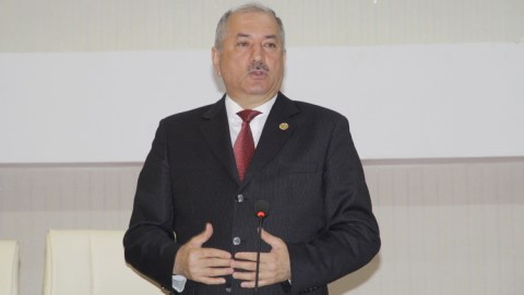 İcra başçısı bacısı oğlunu köməkçi götürüb? - Rəsmi AÇIQLAMA  