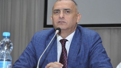 Professor Əfqan Abdullayevə Təhsil Nazirliyində vəzifə verildi  