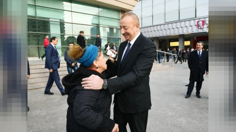 Qərbi Kaspi Universiteti Prezidentə müraciət edən qadının nəvəsini tanımadı