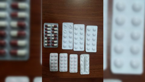 Güclü təsiredici dərmanlar satan aptek müdiri SAXLANILDI